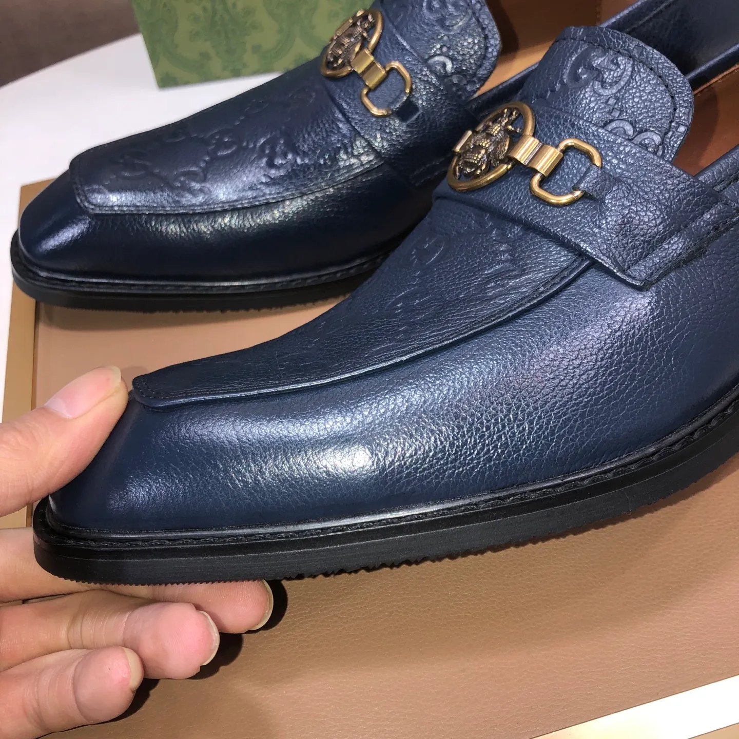 Men's men's shoes💰460💰【GUCCI】 (Niuli) new style🍀Gucci* - top version Gucci new leather shoes! It is made of imported original materials and has a comfortable first layer of cowhide lining! Original wear-resistant rubber outsole! High quality products! Code number 38-45 (45 customized)